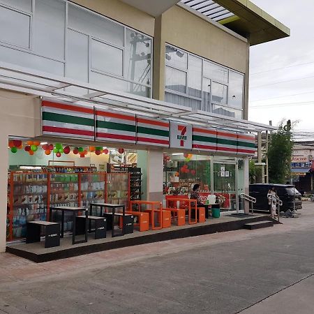 Keys 'N Places Holiday Rentals At Mesaverte Condo Cagayan de Oro Luaran gambar
